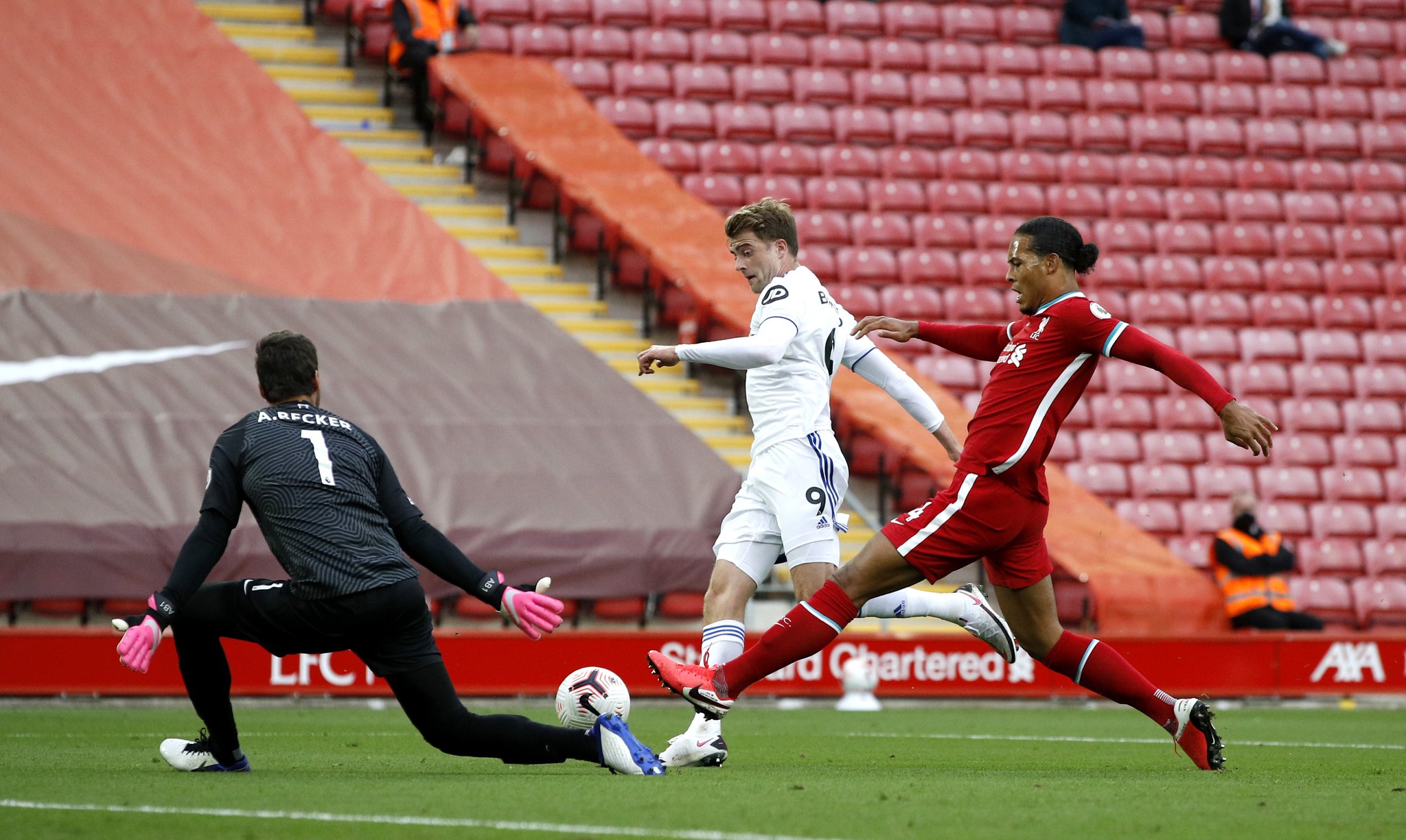 赛事中再创 赛事中再创